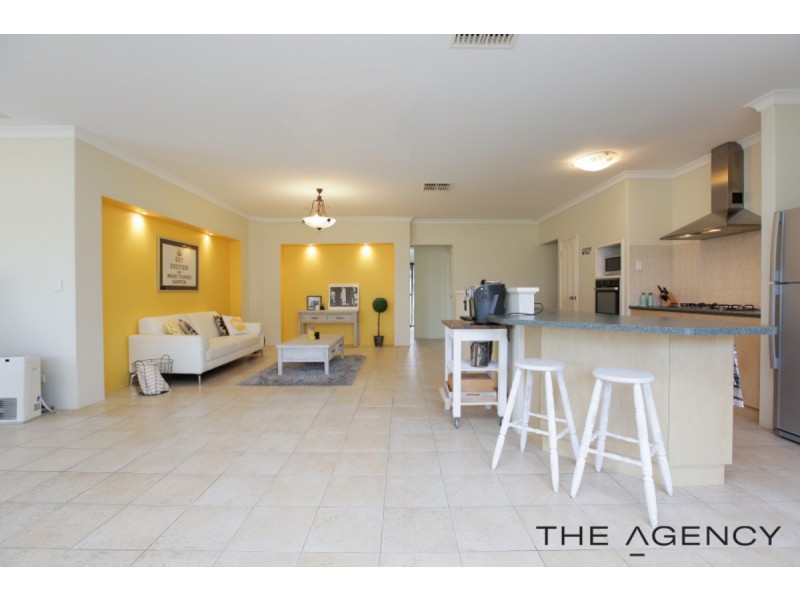 4 Becher Avenue, Canning Vale WA 6155