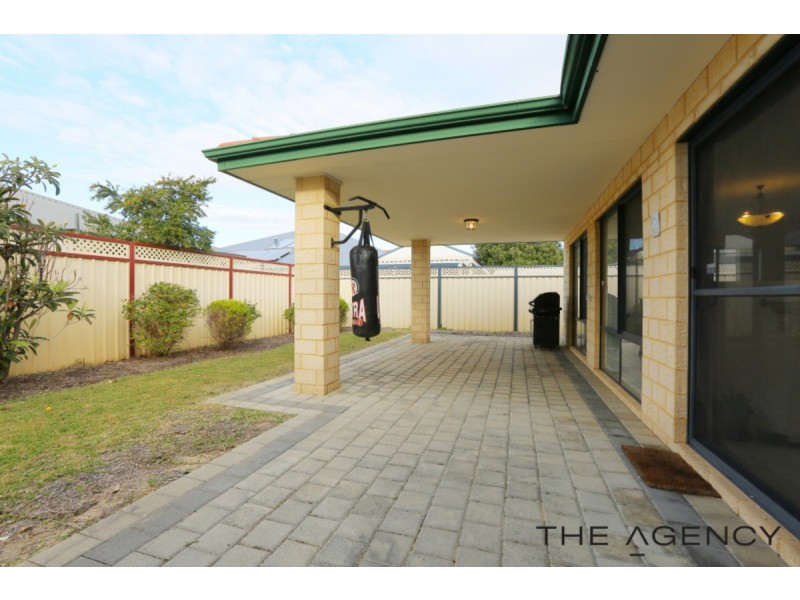 4 Becher Avenue, Canning Vale WA 6155