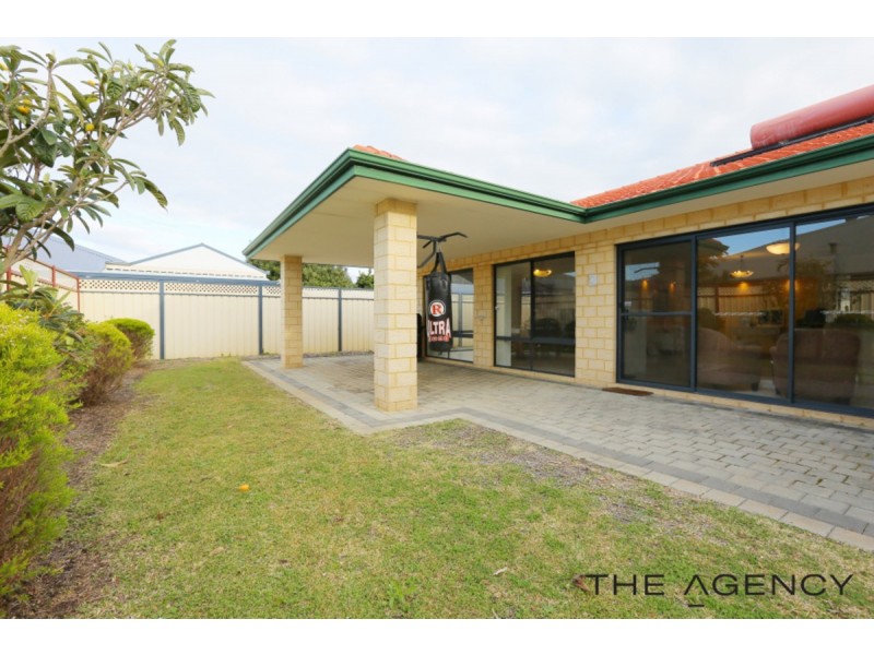 4 Becher Avenue, Canning Vale WA 6155