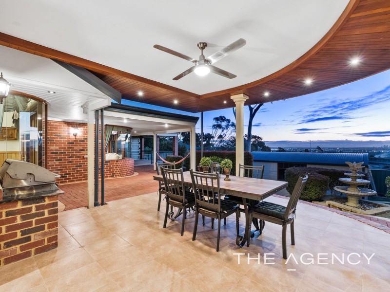 3 Nangana Way, Kalamunda WA 6076