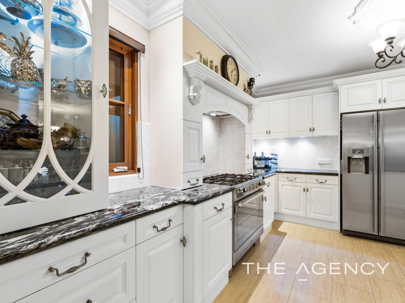 3 Nangana Way, Kalamunda WA 6076