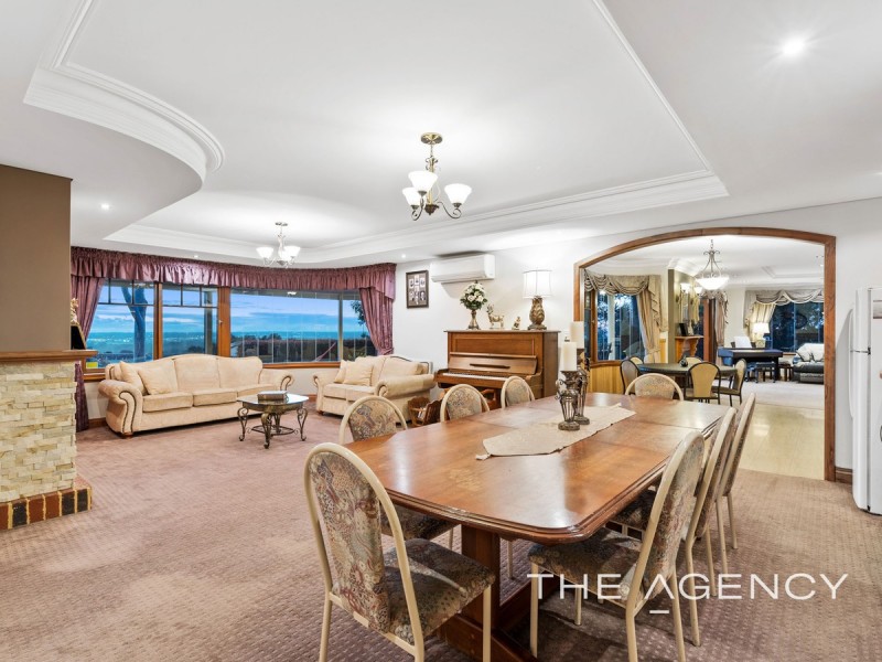 3 Nangana Way, Kalamunda WA 6076