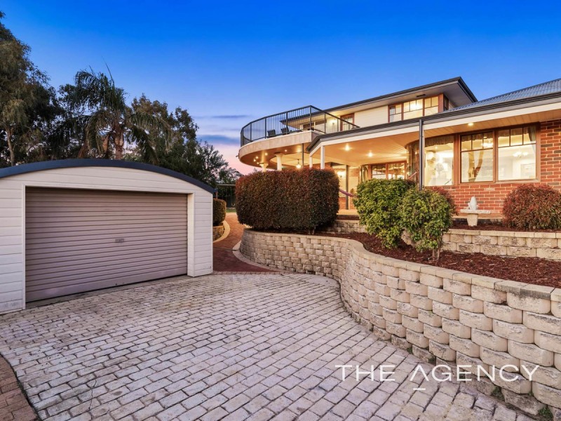 3 Nangana Way, Kalamunda WA 6076