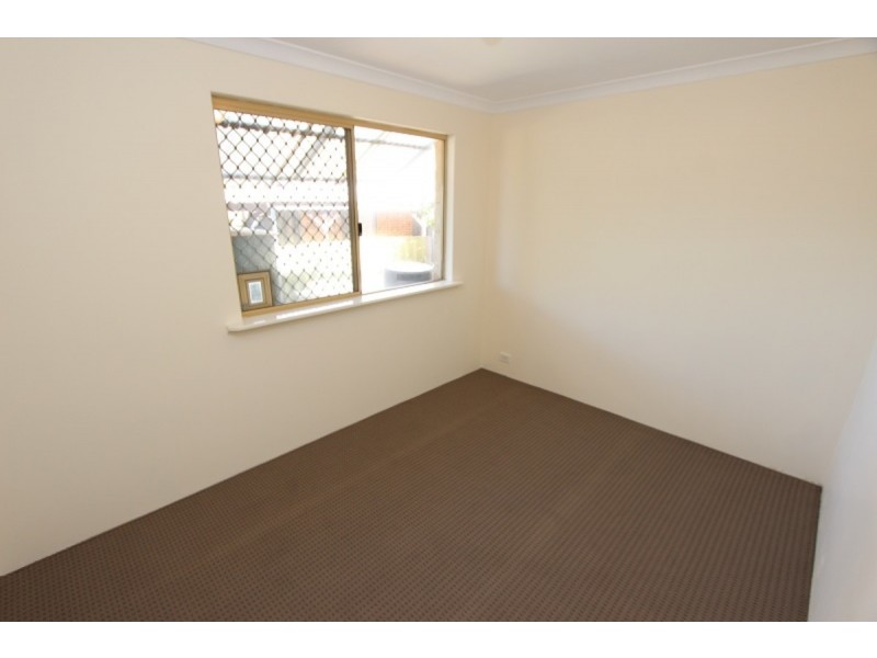 60a Queen Parade, Wannanup WA 6210