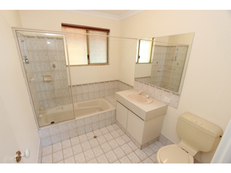 60a Queen Parade, Wannanup WA 6210