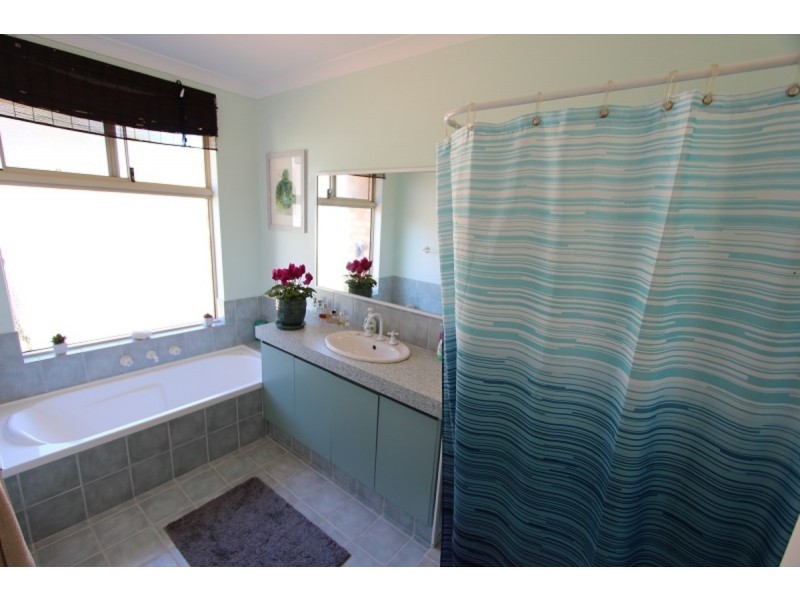 6 Governor Drive, Falcon WA 6210