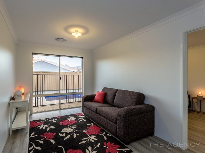 63 Sherwood Road, Australind WA 6233