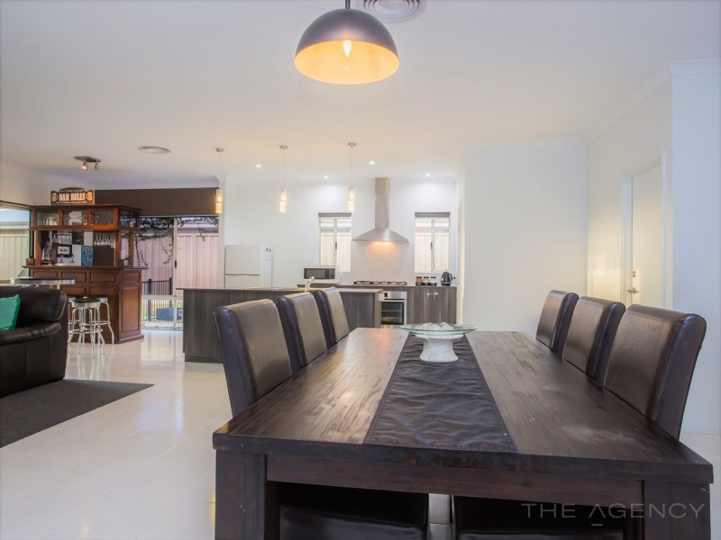 63 Sherwood Road, Australind WA 6233