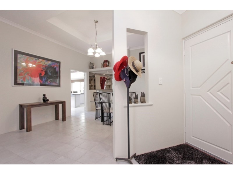 24 Burtonia Place, Canning Vale WA 6155