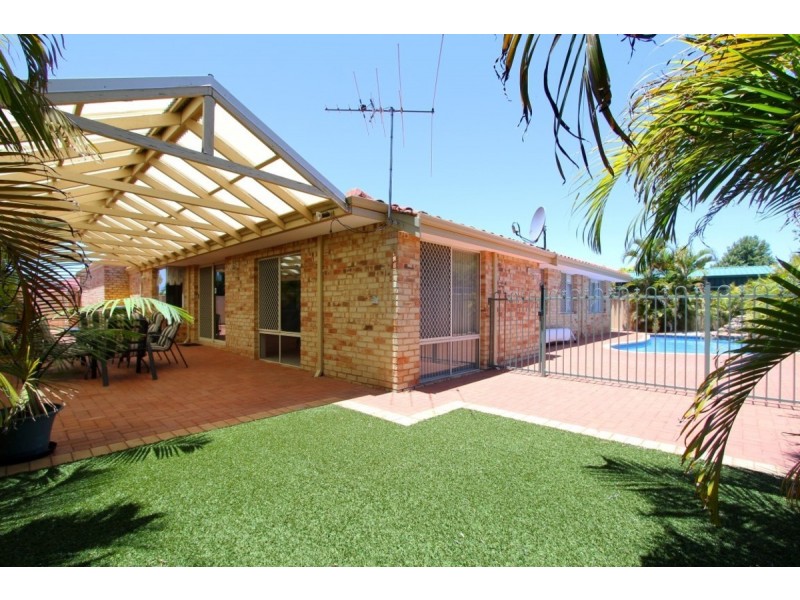 24 Burtonia Place, Canning Vale WA 6155