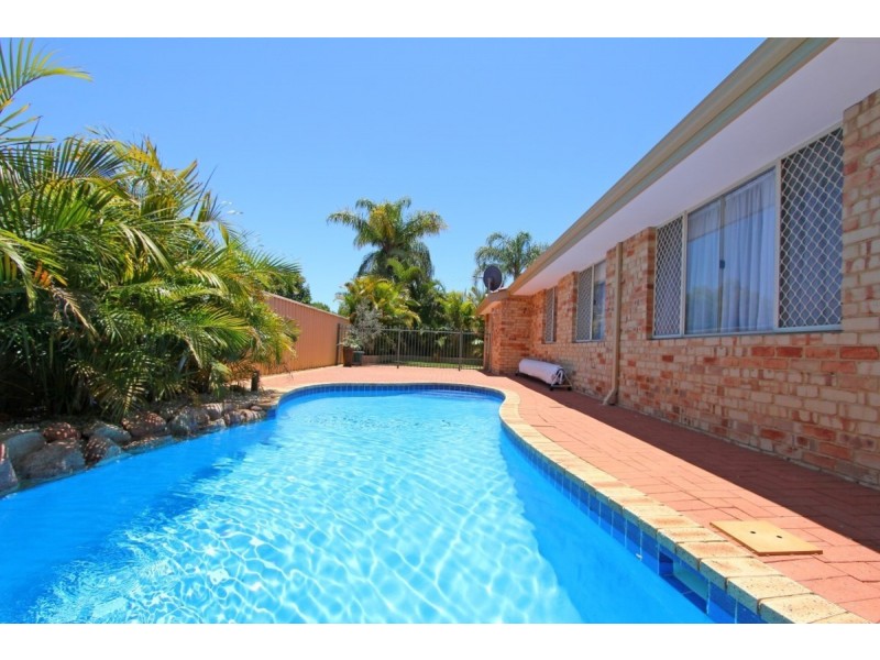 24 Burtonia Place, Canning Vale WA 6155