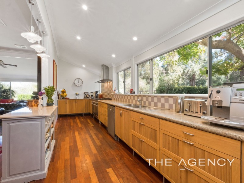 300 Tear Street, Chidlow WA 6556