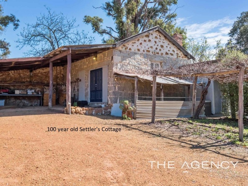 300 Tear Street, Chidlow WA 6556