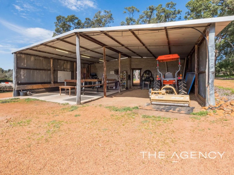 300 Tear Street, Chidlow WA 6556