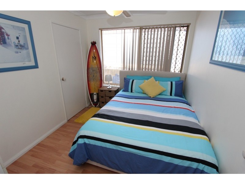 9 Kestrel Close, Halls Head WA 6210