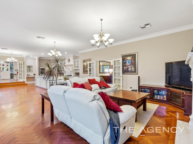 125 Connell Avenue, Martin WA 6110