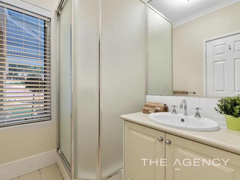 125 Connell Avenue, Martin WA 6110