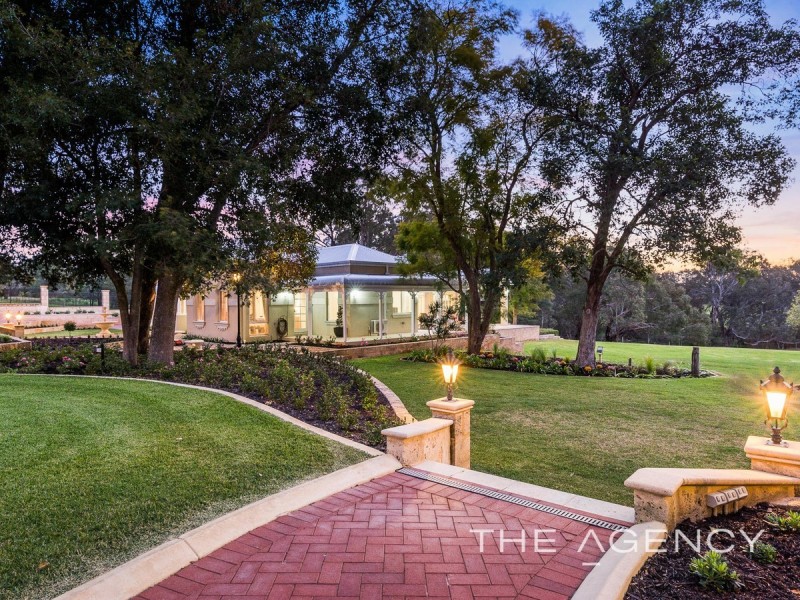 125 Connell Avenue, Martin WA 6110