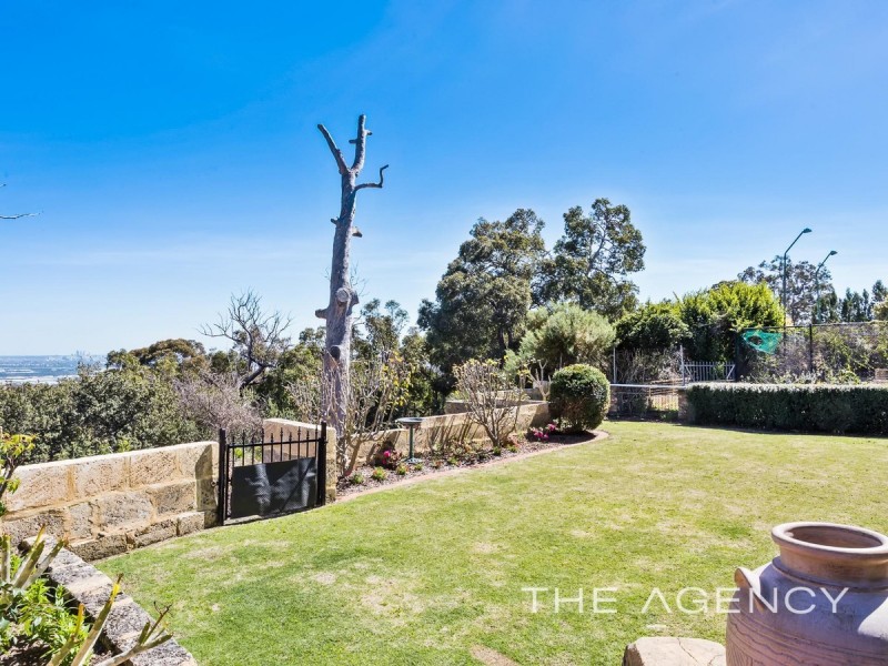 41 Brine Road, Kalamunda WA 6076