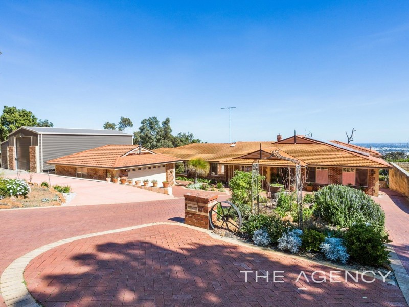 41 Brine Road, Kalamunda WA 6076