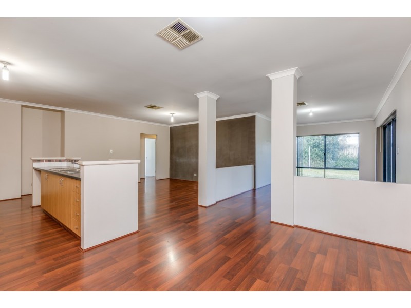 14 MacDougal Way, Harrisdale WA 6112
