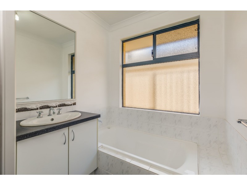 14 MacDougal Way, Harrisdale WA 6112