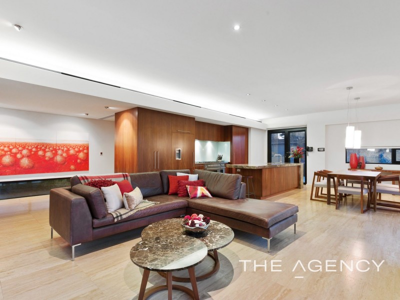 32 Roseberry Avenue, South Perth WA 6151