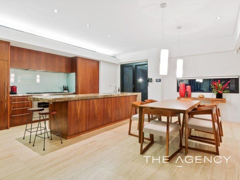 32 Roseberry Avenue, South Perth WA 6151