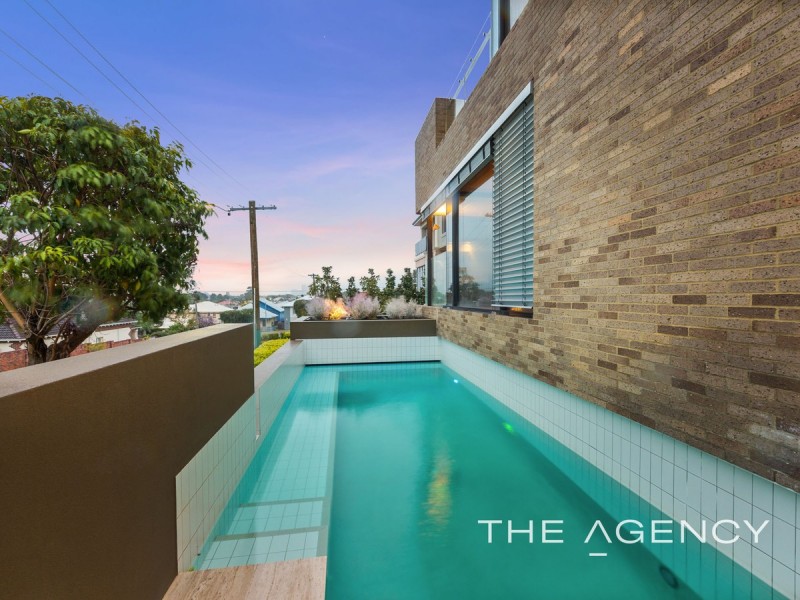 32 Roseberry Avenue, South Perth WA 6151