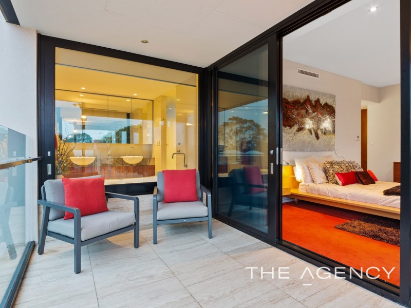 32 Roseberry Avenue, South Perth WA 6151