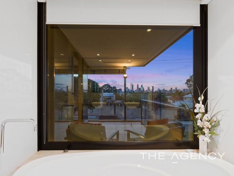 32 Roseberry Avenue, South Perth WA 6151