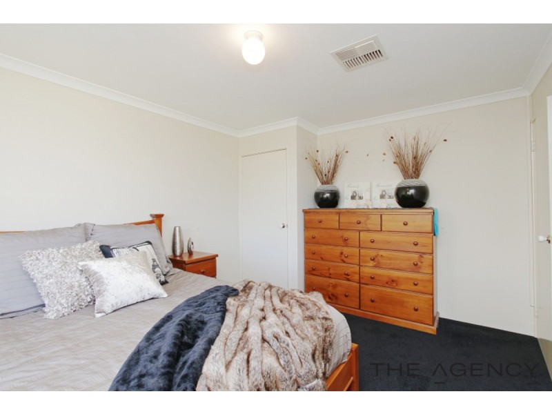 10 Miniata Way, Canning Vale WA 6155