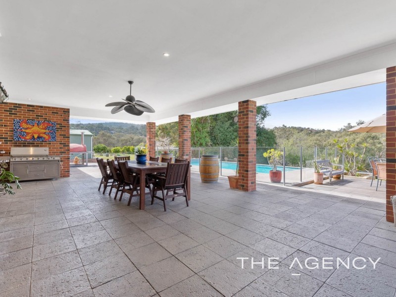 2 Atoifi Gardens, Helena Valley WA 6056