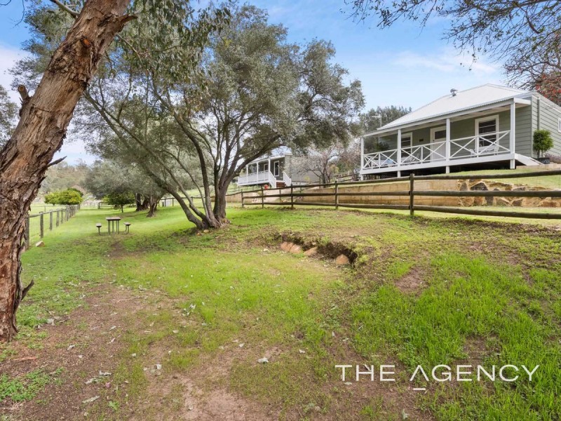 2 Atoifi Gardens, Helena Valley WA 6056