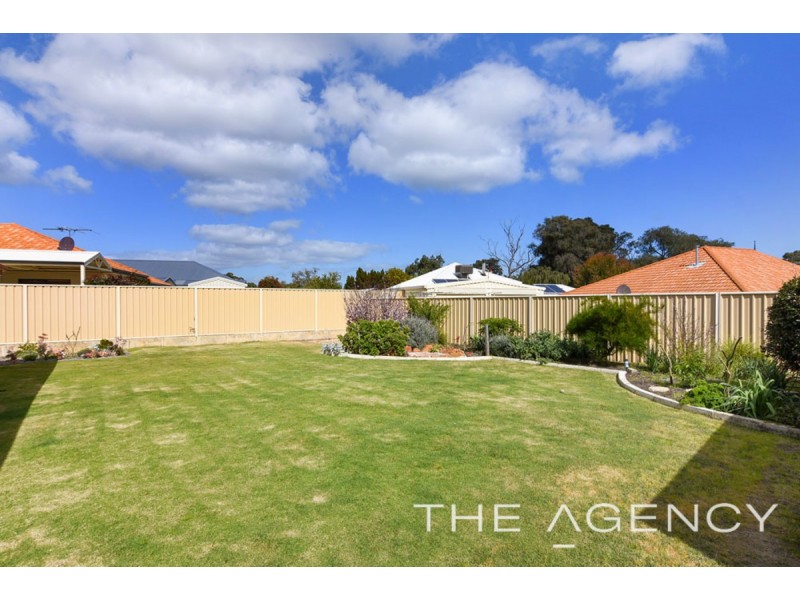 104 Leschenault Parade, Australind WA 6233