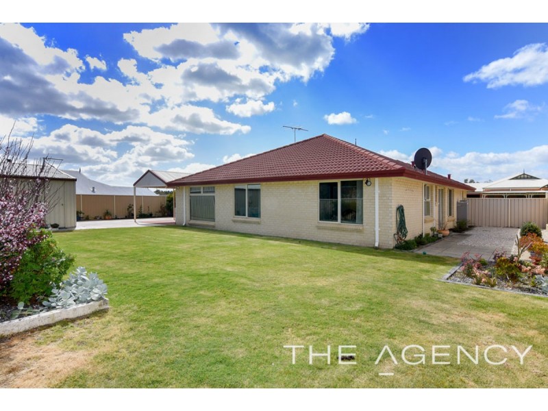 104 Leschenault Parade, Australind WA 6233