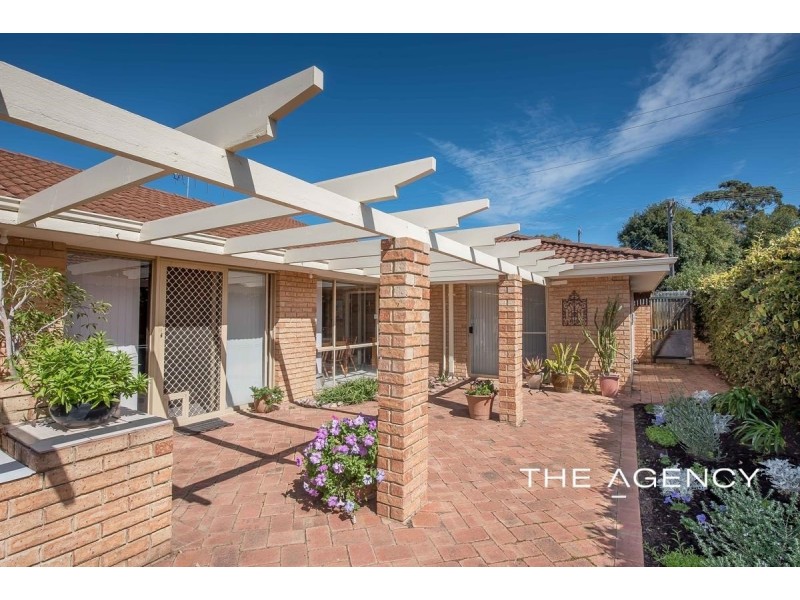 24 Glengarry Drive, Duncraig WA 6023