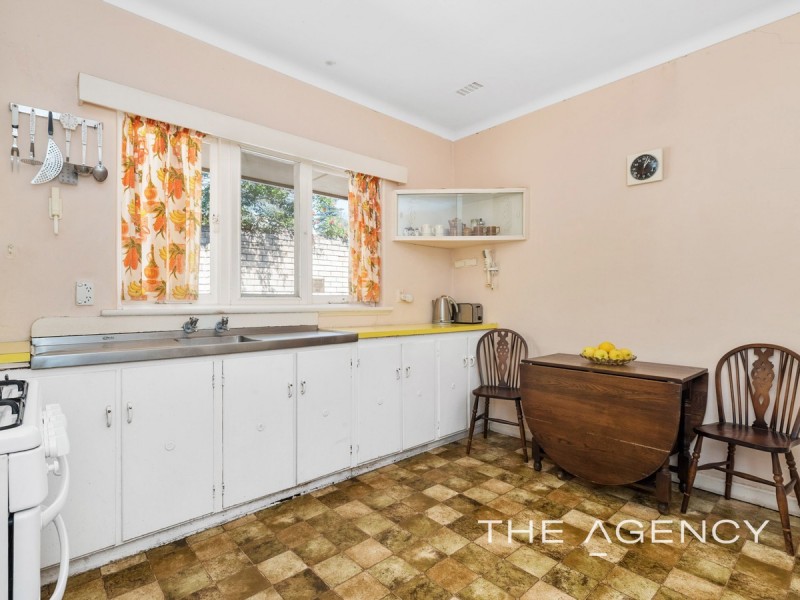 20 Roseberry Avenue, South Perth WA 6151