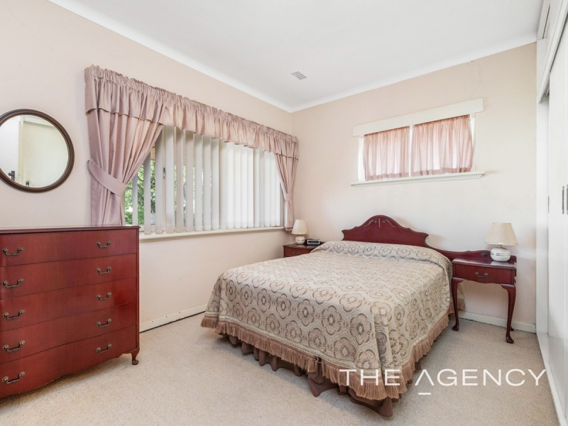20 Roseberry Avenue, South Perth WA 6151