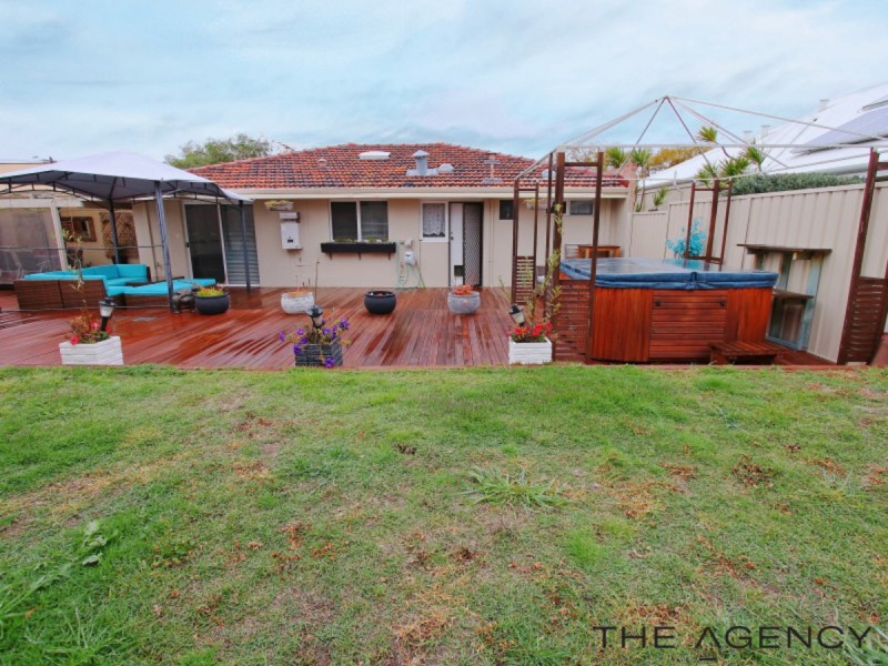 37A Bristol Avenue, Bicton WA 6157