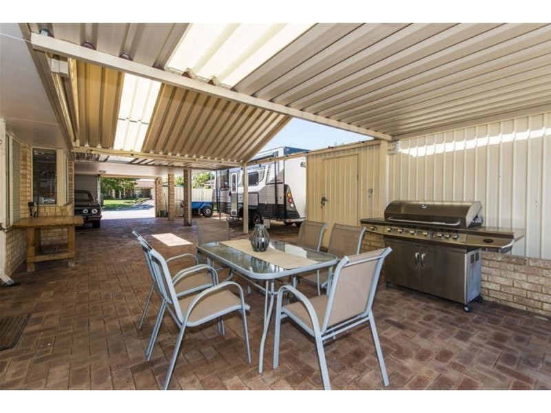 17 Ambergate Close, Canning Vale WA 6155