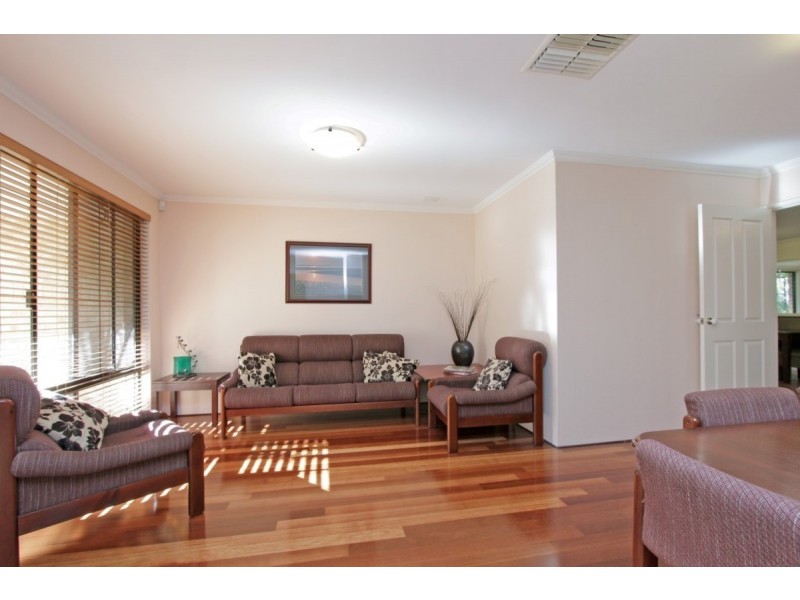 34 St Andrews Crescent, Canning Vale WA 6155