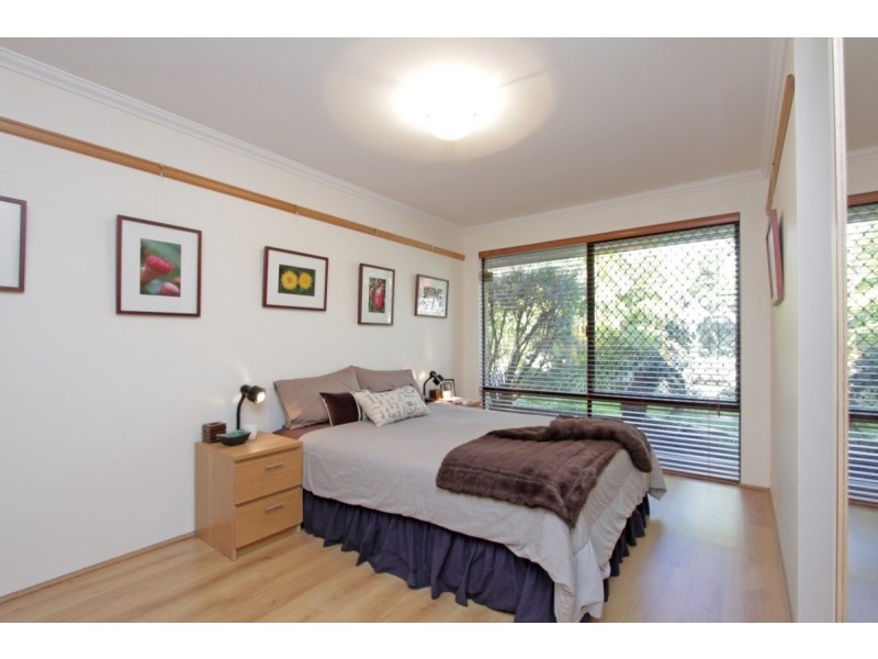34 St Andrews Crescent, Canning Vale WA 6155