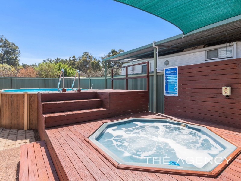 21 Strawberry Hill Drive, Gidgegannup WA 6083