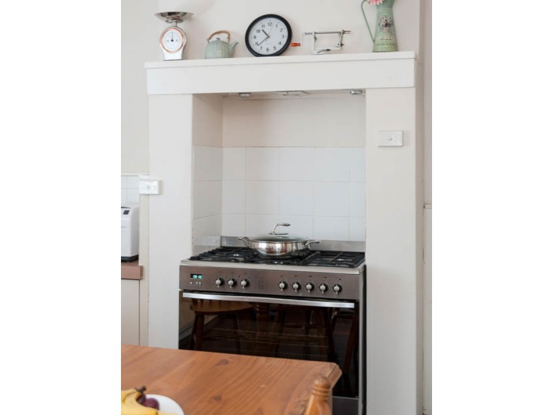 6 Montreal Road, Woodbridge WA 6056