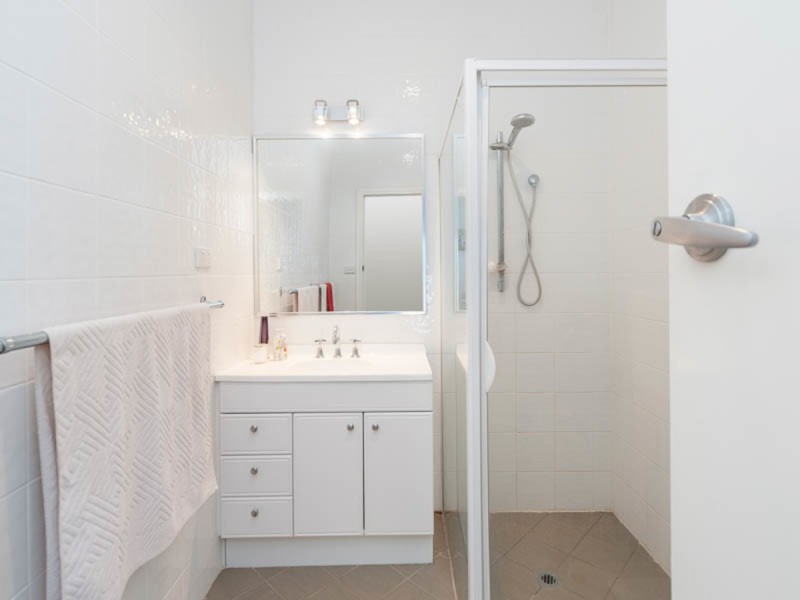 6 Montreal Road, Woodbridge WA 6056