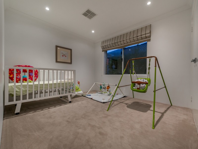 99 Vincent Road, Sinagra WA 6065