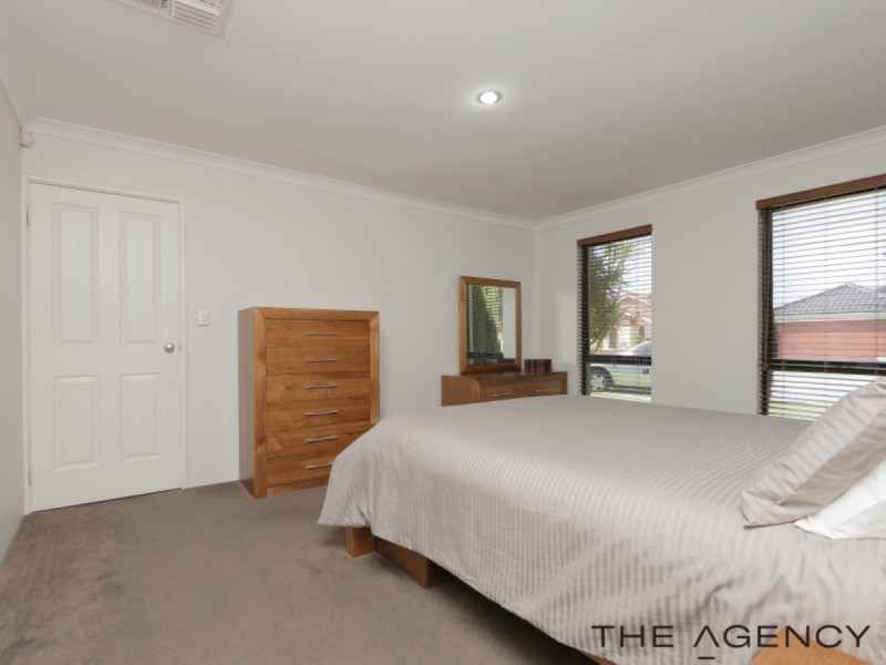 30 Pelham Gardens, Canning Vale WA 6155