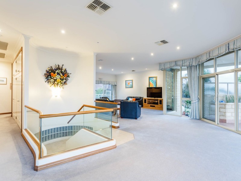 183 The Esplanade, Mount Pleasant WA 6153