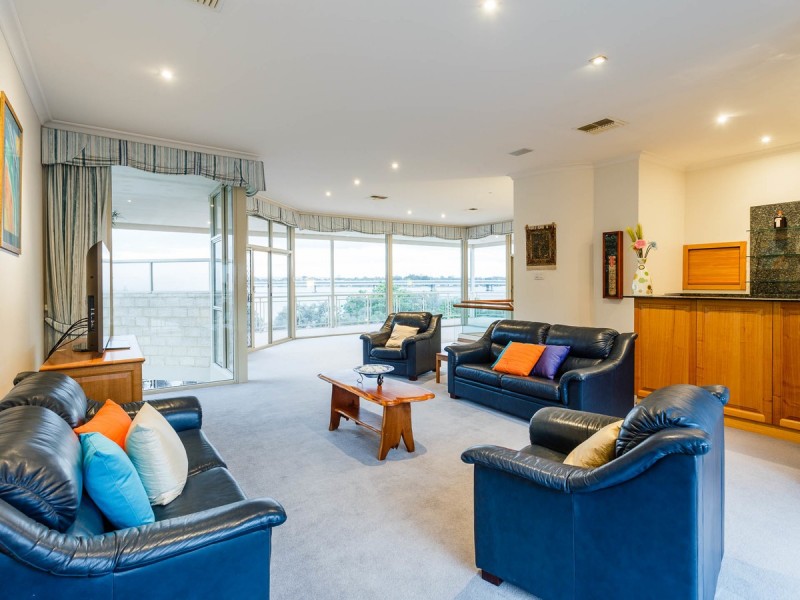 183 The Esplanade, Mount Pleasant WA 6153